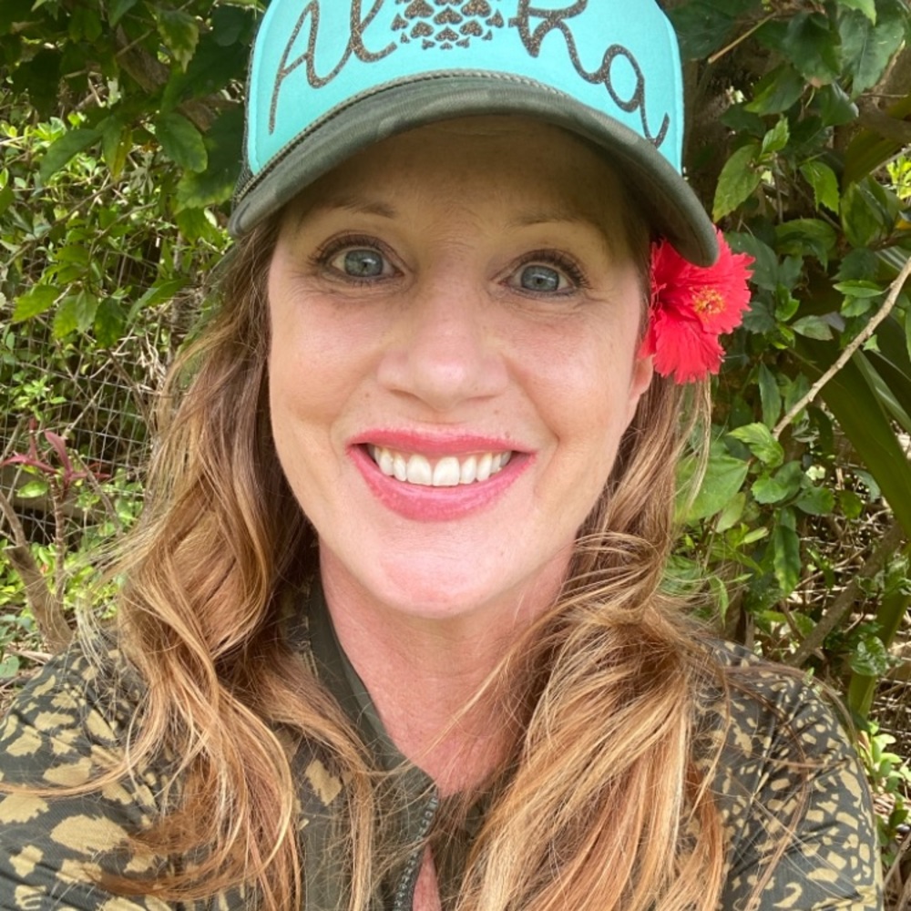 Meet your Posher, Julia